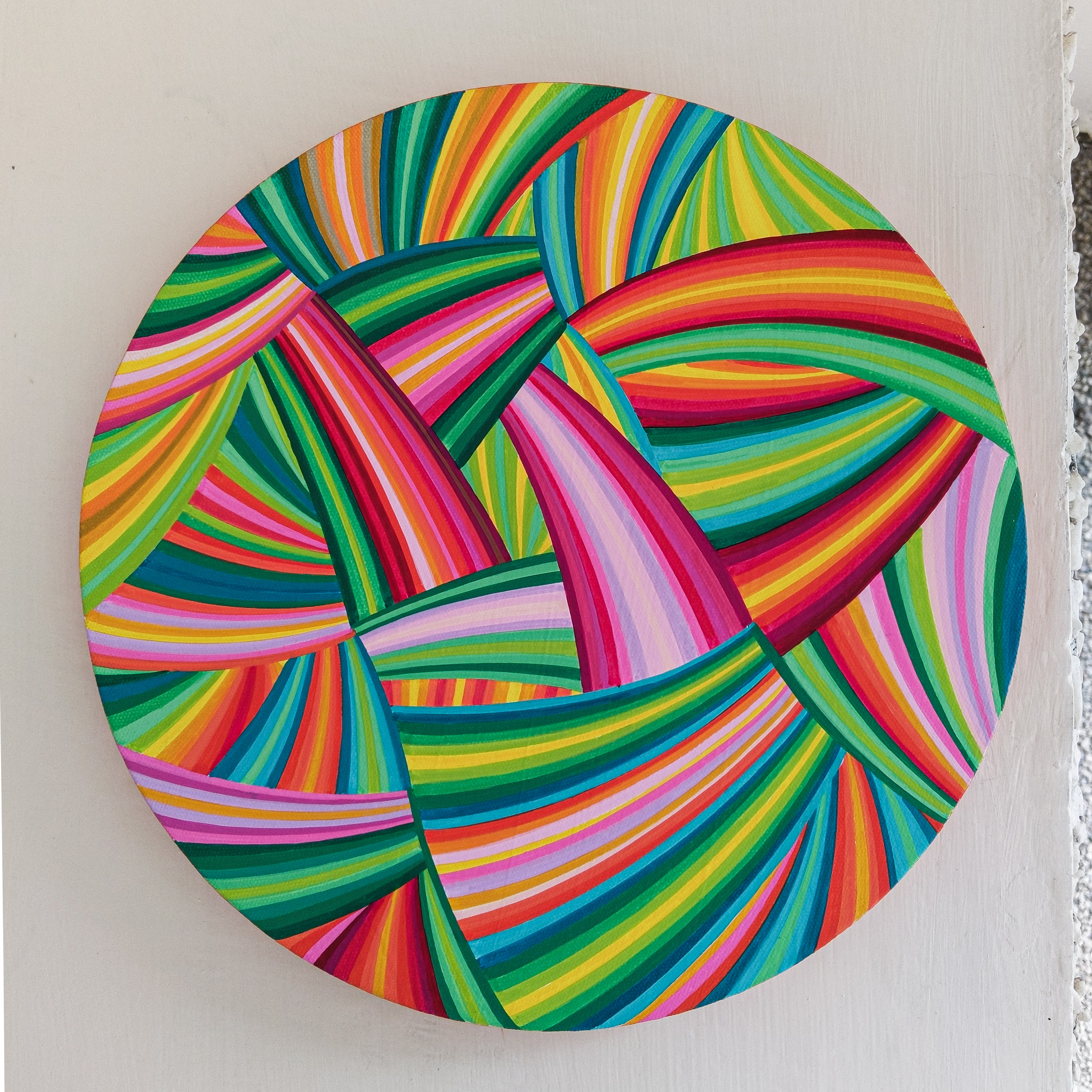 #ArtByNaina, abstract painting, abstractionism, circular canvas, contemporary art, geometric, geometric abstraction, geometric art, horizons art series, indian art, indian artist, khaosphilos, line art, line art series, lineation, naina redhu, naina.co, Original Art, original paintings, round canvas, solo exhibition, solo show, unique edition, rhubarb